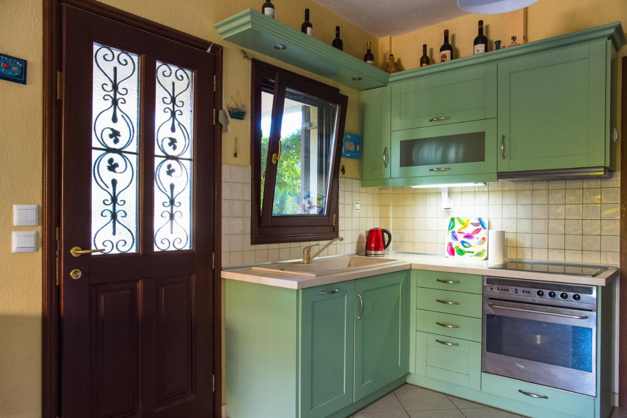 Seasidelongo Houses 1 Min From The Beach Of Nikiti エクステリア 写真
