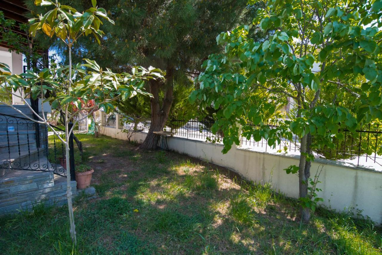 Seasidelongo Houses 1 Min From The Beach Of Nikiti エクステリア 写真