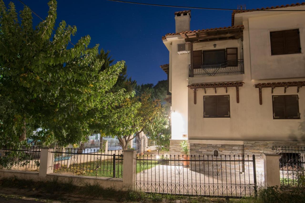 Seasidelongo Houses 1 Min From The Beach Of Nikiti エクステリア 写真